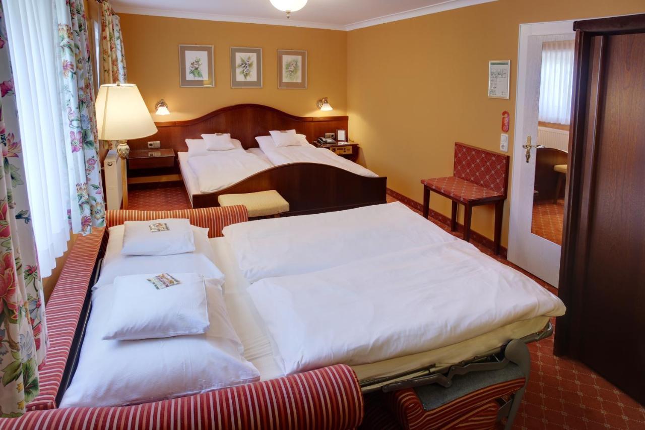 Hotel Brauereigasthof Landwehr-Braeu Reichelshofen Ngoại thất bức ảnh