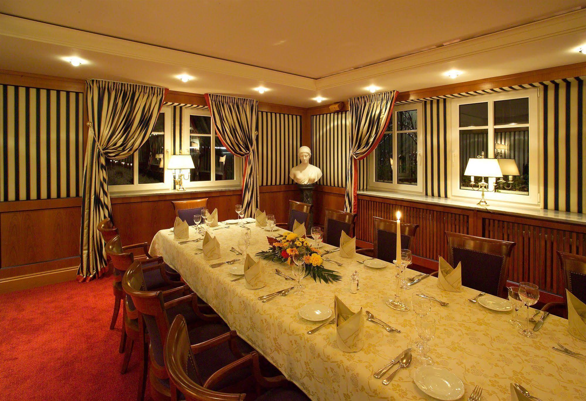 Hotel Brauereigasthof Landwehr-Braeu Reichelshofen Ngoại thất bức ảnh