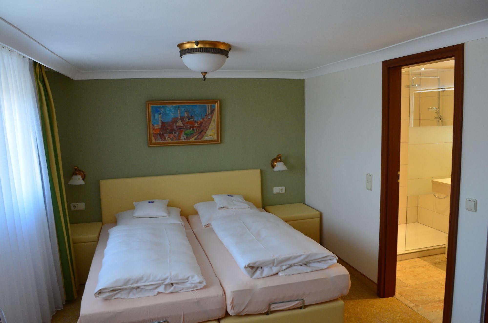 Hotel Brauereigasthof Landwehr-Braeu Reichelshofen Ngoại thất bức ảnh